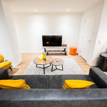 Great 95M2 Two-Bedroom Apartment - We39 تيل المظهر الخارجي الصورة